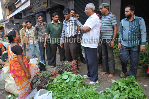 lobo market visit13may20 3